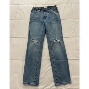 Universal Thread Light Blue Distressed Slim Leg Jeans